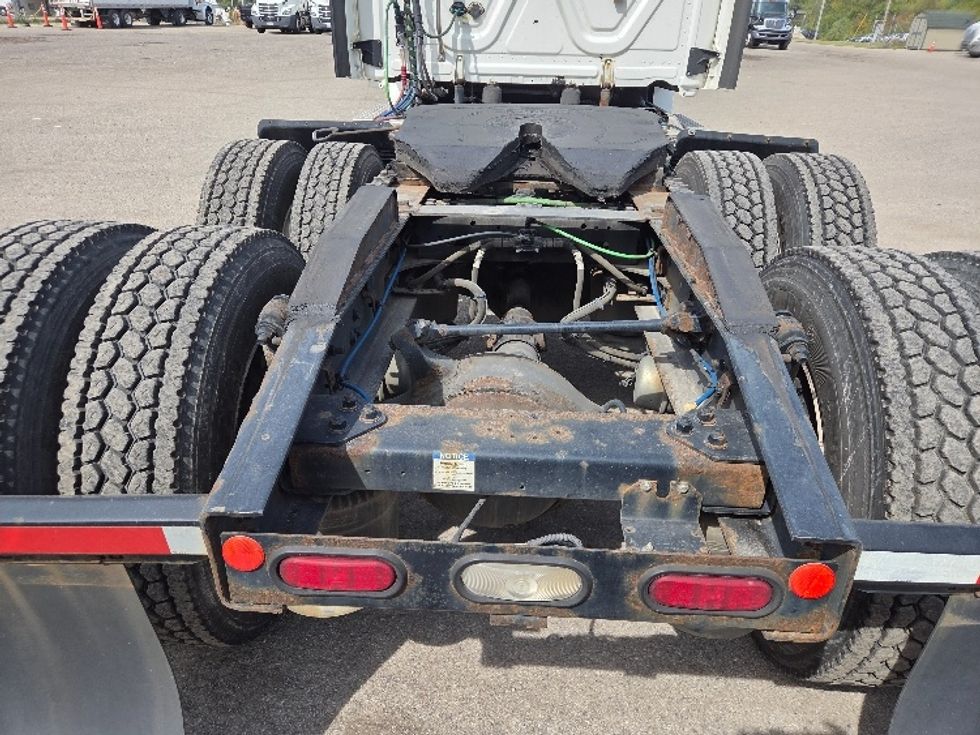 Day Cab Tractor-Heavy Duty Tractors-Freightliner-2020-T12664ST-Jackson-MI-315,820\n\t\tmiles-$ 54,500 - Image 6