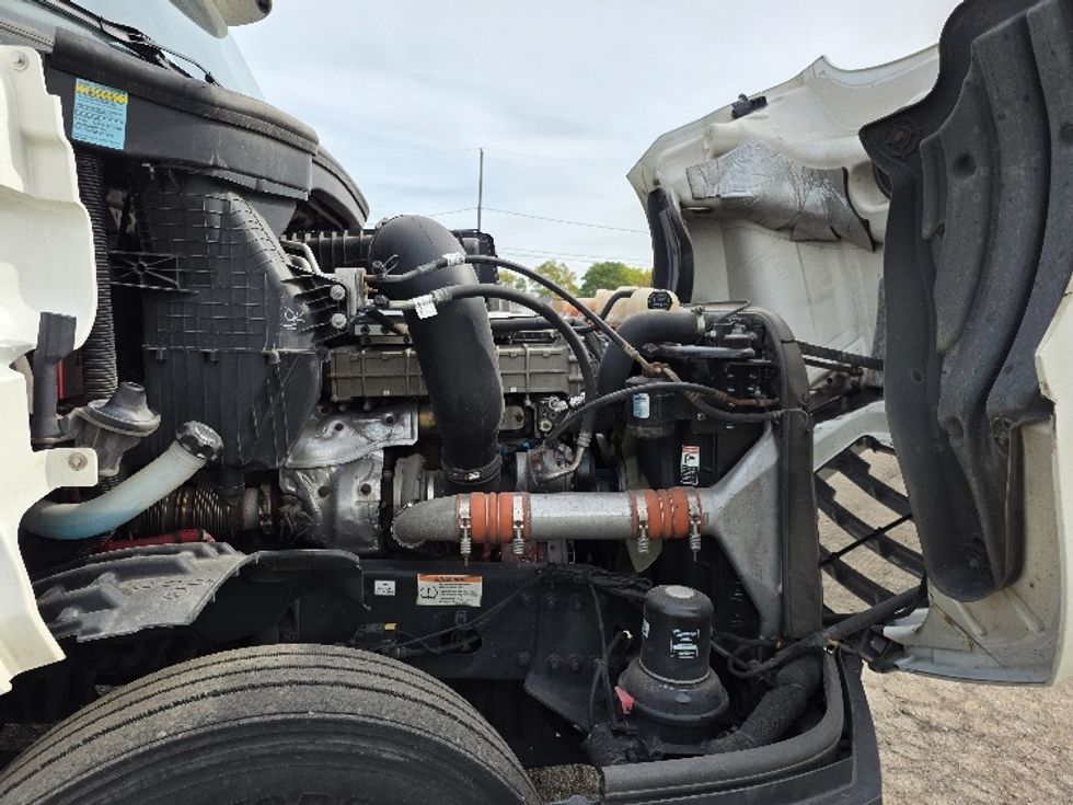 Day Cab Tractor-Heavy Duty Tractors-Freightliner-2020-T12664ST-Jackson-MI-334,030\n\t\tmiles-$ 50,750 - Image 15