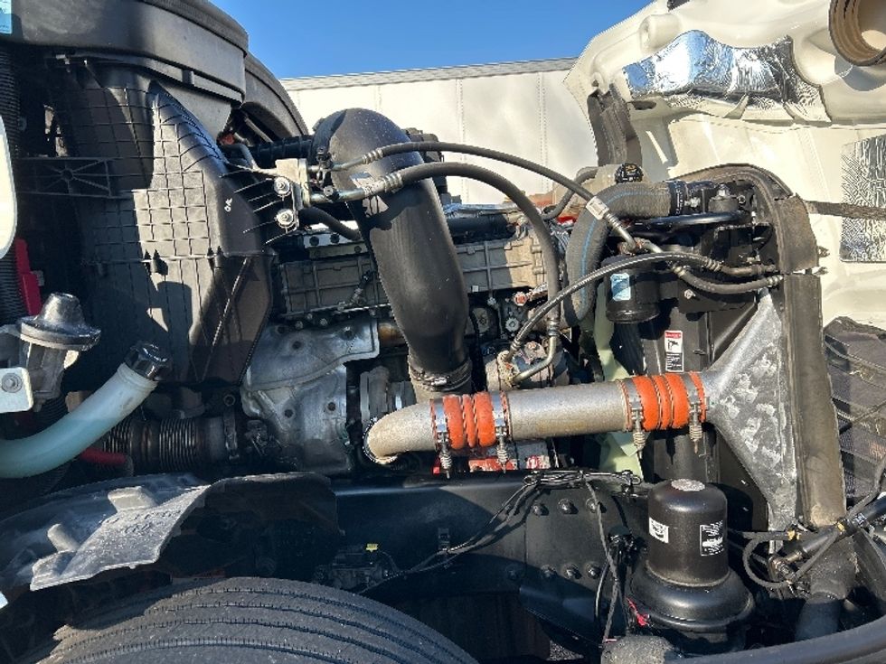 Day Cab Tractor-Heavy Duty Tractors-Freightliner-2020-T12664ST-Jackson-MS-439,427\n\t\tmiles-$ 48,250 - Image 15