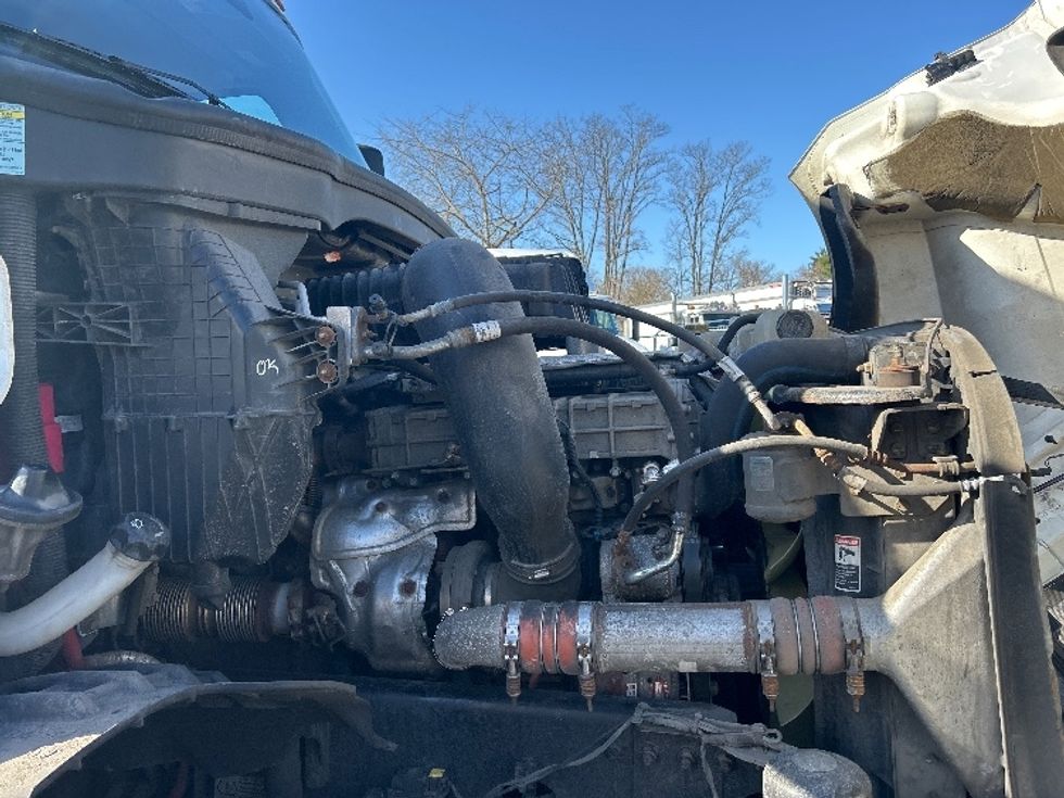 Day Cab Tractor-Heavy Duty Tractors-Freightliner-2020-T12664ST-Jamaica-NY-267,521\n\t\tmiles-$ 58,250 - Image 15