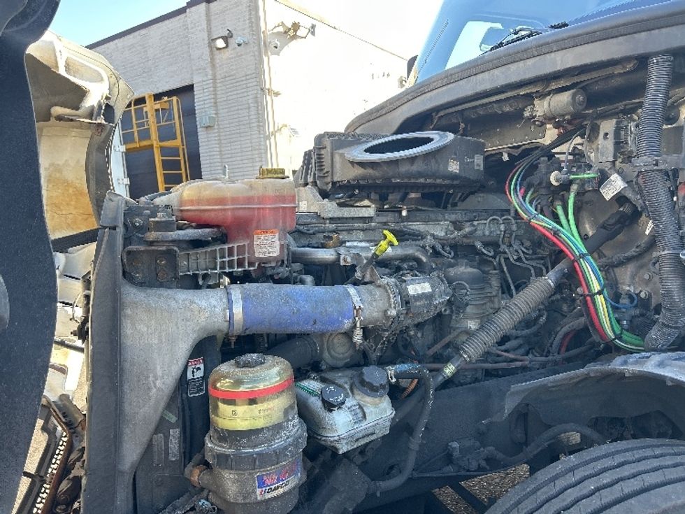 Day Cab Tractor-Heavy Duty Tractors-Freightliner-2020-T12664ST-Jamaica-NY-267,521\n\t\tmiles-$ 58,250 - Image 16