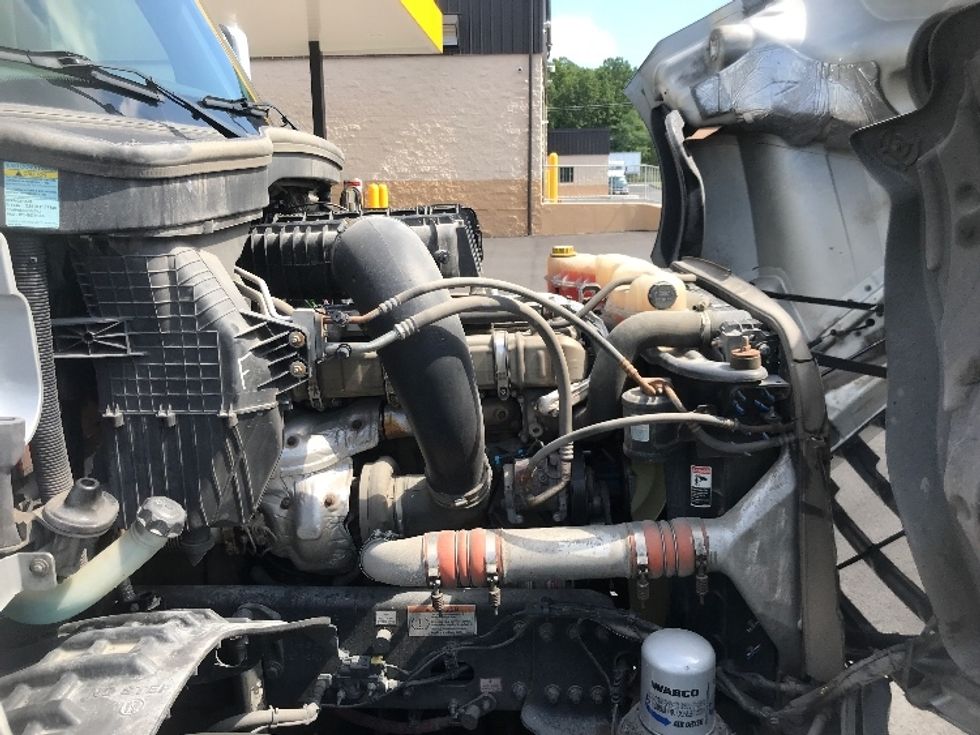 Day Cab Tractor-Heavy Duty Tractors-Freightliner-2020-T12664ST-Jessup-PA-405,781\n\t\tmiles-$ 57,000 - Image 15