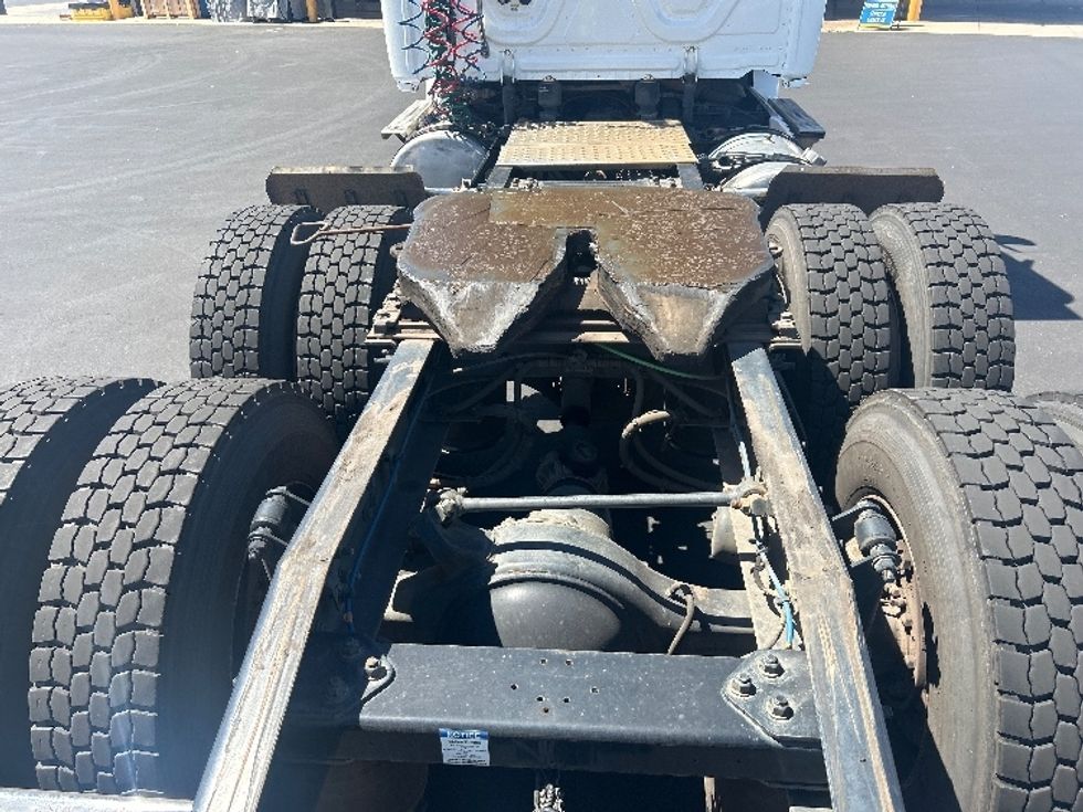 Day Cab Tractor-Heavy Duty Tractors-Freightliner-2020-T12664ST-La Mirada-CA-202,798\n\t\tmiles-$ 60,000 - Image 6