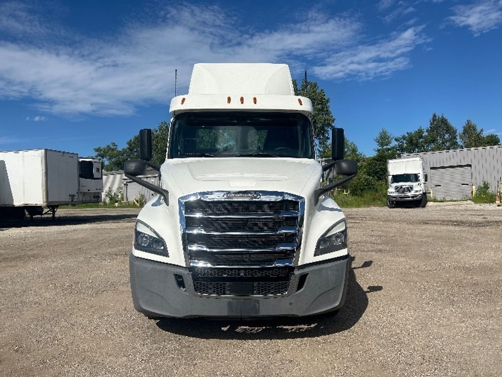 Day Cab Tractor-Heavy Duty Tractors-Freightliner-2020-T12664ST-La Porte-IN-468,715\n\t\tmiles-$ 46,000 - Image 2