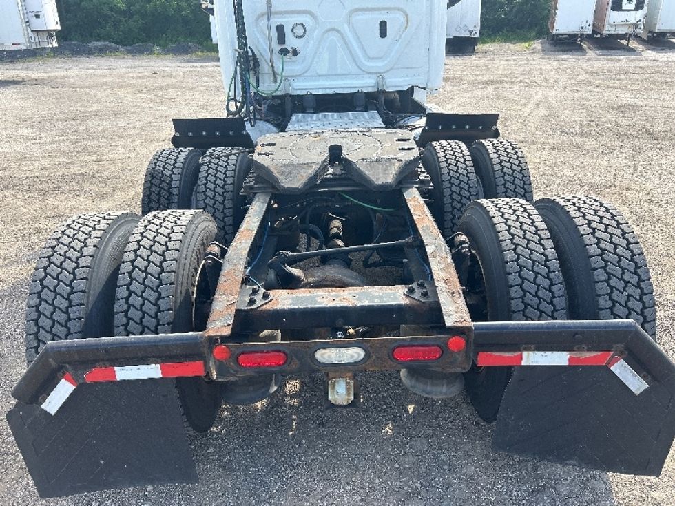 Day Cab Tractor-Heavy Duty Tractors-Freightliner-2020-T12664ST-La Porte-IN-468,715\n\t\tmiles-$ 46,000 - Image 6