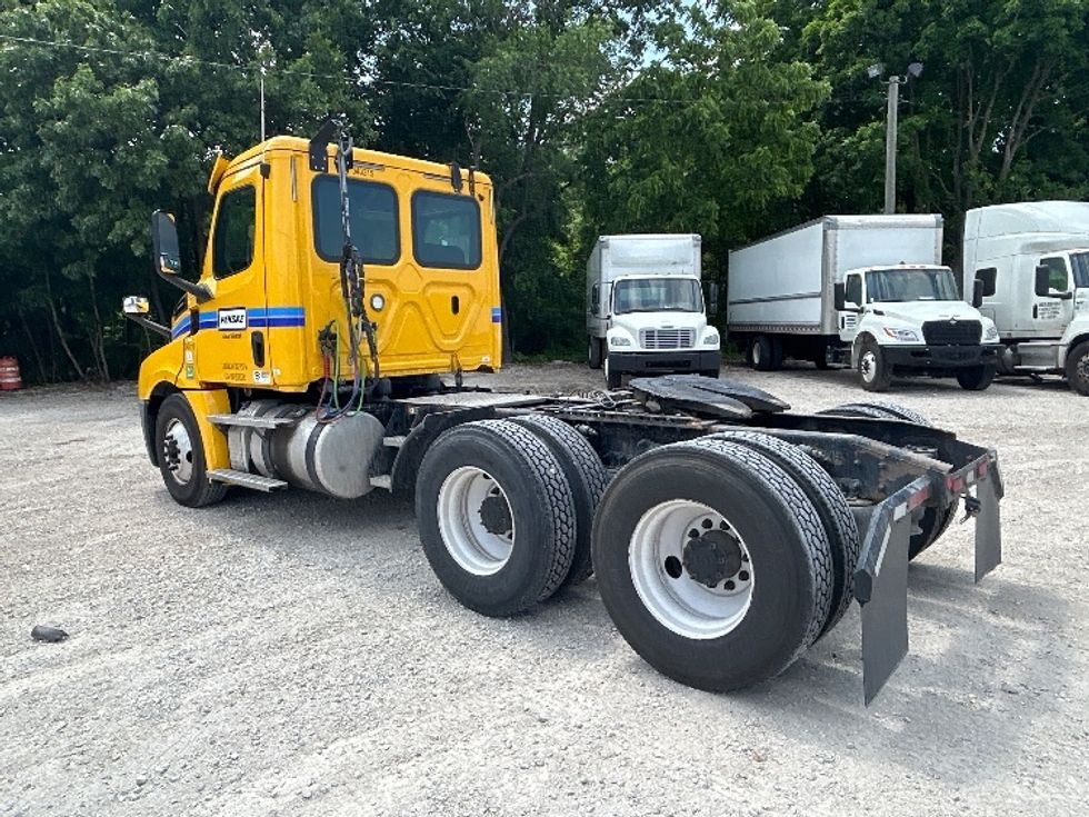Day Cab Tractor-Heavy Duty Tractors-Freightliner-2020-T12664ST-La Porte-IN-469,595\n\t\tmiles-$ 41,500 - Image 5