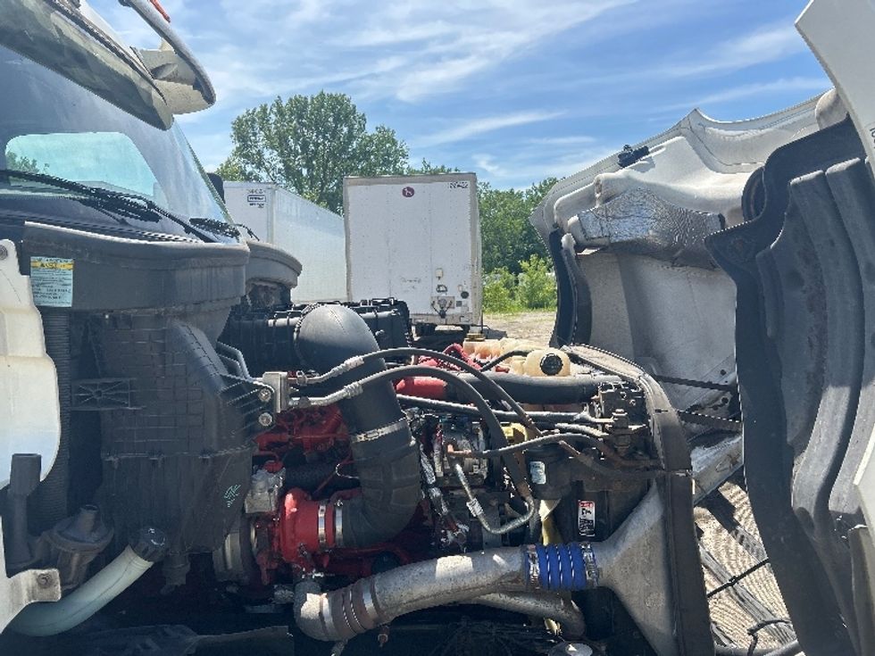 Day Cab Tractor-Heavy Duty Tractors-Freightliner-2020-T12664ST-La Porte-IN-545,944\n\t\tmiles-$ 36,500 - Image 15
