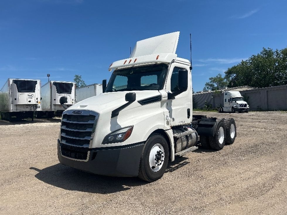 Day Cab Tractor-Heavy Duty Tractors-Freightliner-2020-T12664ST-La Porte-IN-545,944\n\t\tmiles-$ 36,500 - Image 3