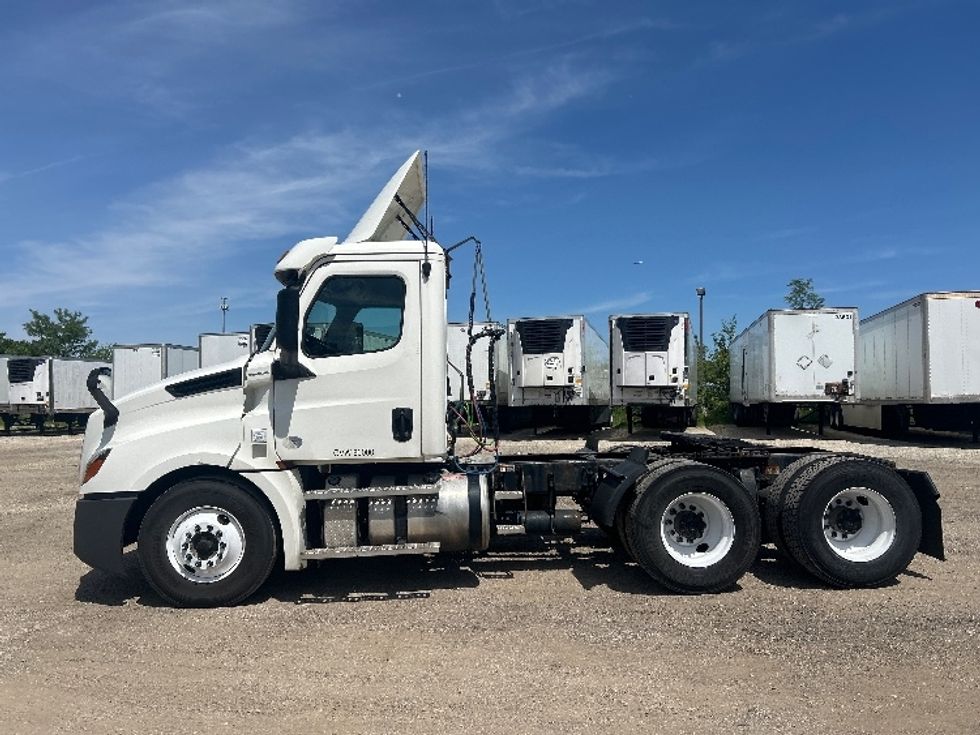 Day Cab Tractor-Heavy Duty Tractors-Freightliner-2020-T12664ST-La Porte-IN-545,944\n\t\tmiles-$ 36,500 - Image 4