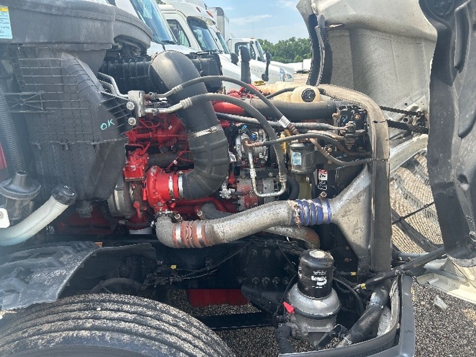 Day Cab Tractor-Heavy Duty Tractors-Freightliner-2020-T12664ST-La Porte-IN-555,555\n\t\tmiles-$ 38,500 - Image 15