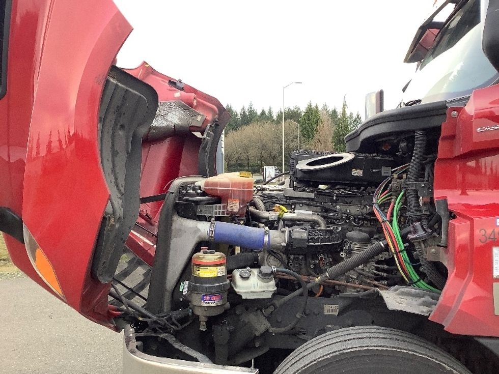 Day Cab Tractor-Heavy Duty Tractors-Freightliner-2020-T12664ST-Lacey-WA-415,049\n\t\tmiles-$ 50,250 - Image 16