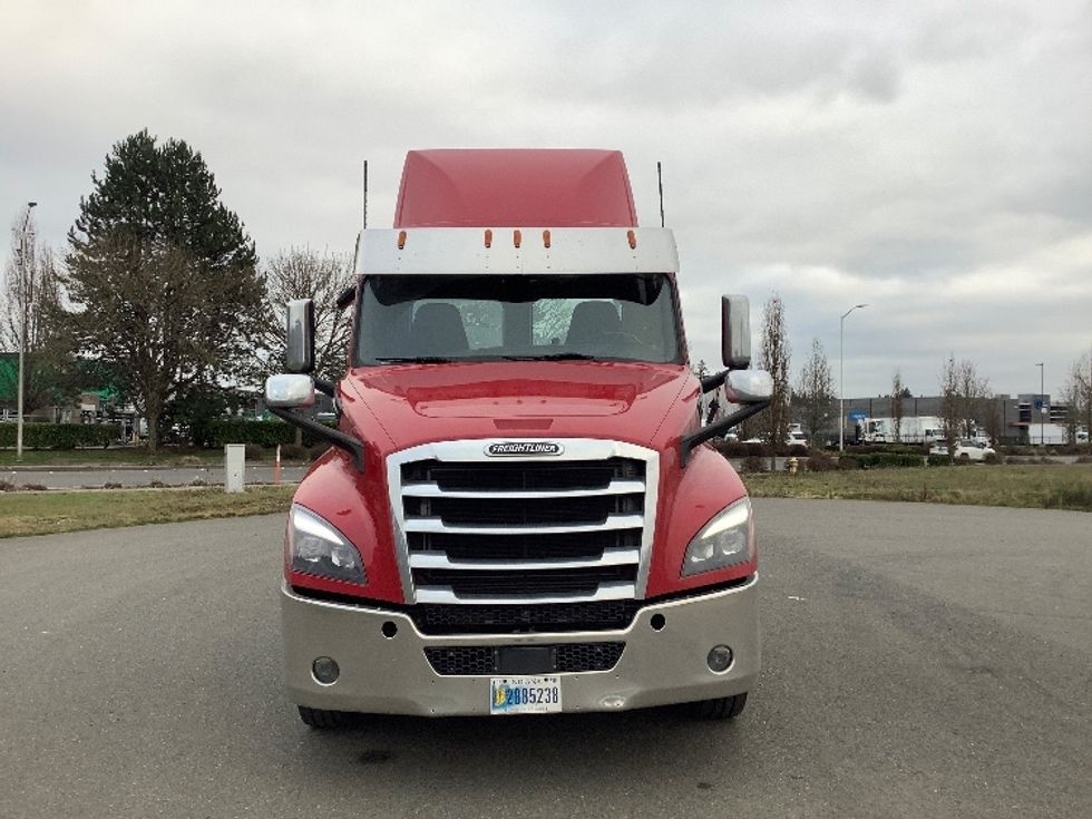 Day Cab Tractor-Heavy Duty Tractors-Freightliner-2020-T12664ST-Lacey-WA-415,049\n\t\tmiles-$ 50,250 - Image 2