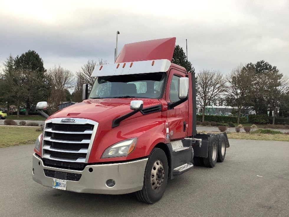 Day Cab Tractor-Heavy Duty Tractors-Freightliner-2020-T12664ST-Lacey-WA-415,049\n\t\tmiles-$ 50,250 - Image 3