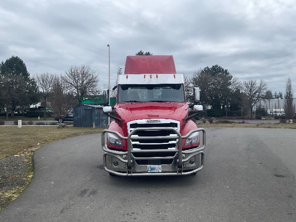 Day Cab Tractor-Heavy Duty Tractors-Freightliner-2020-T12664ST-Lacey-WA-457,246\n\t\tmiles-$ 47,750 - Image 2
