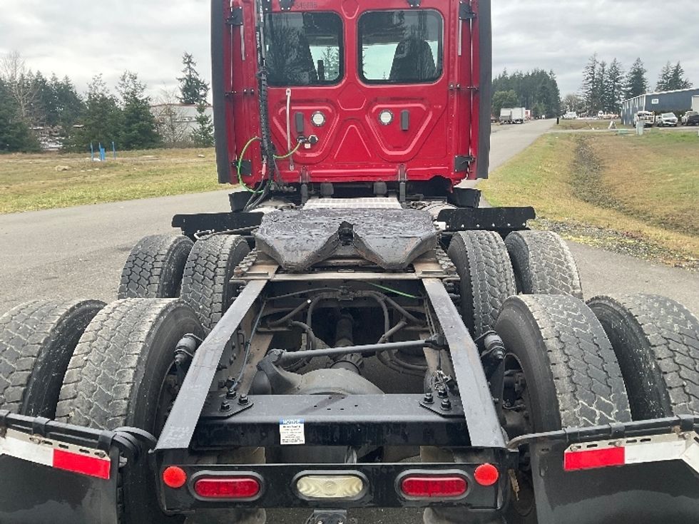 Day Cab Tractor-Heavy Duty Tractors-Freightliner-2020-T12664ST-Lacey-WA-457,246\n\t\tmiles-$ 47,750 - Image 6