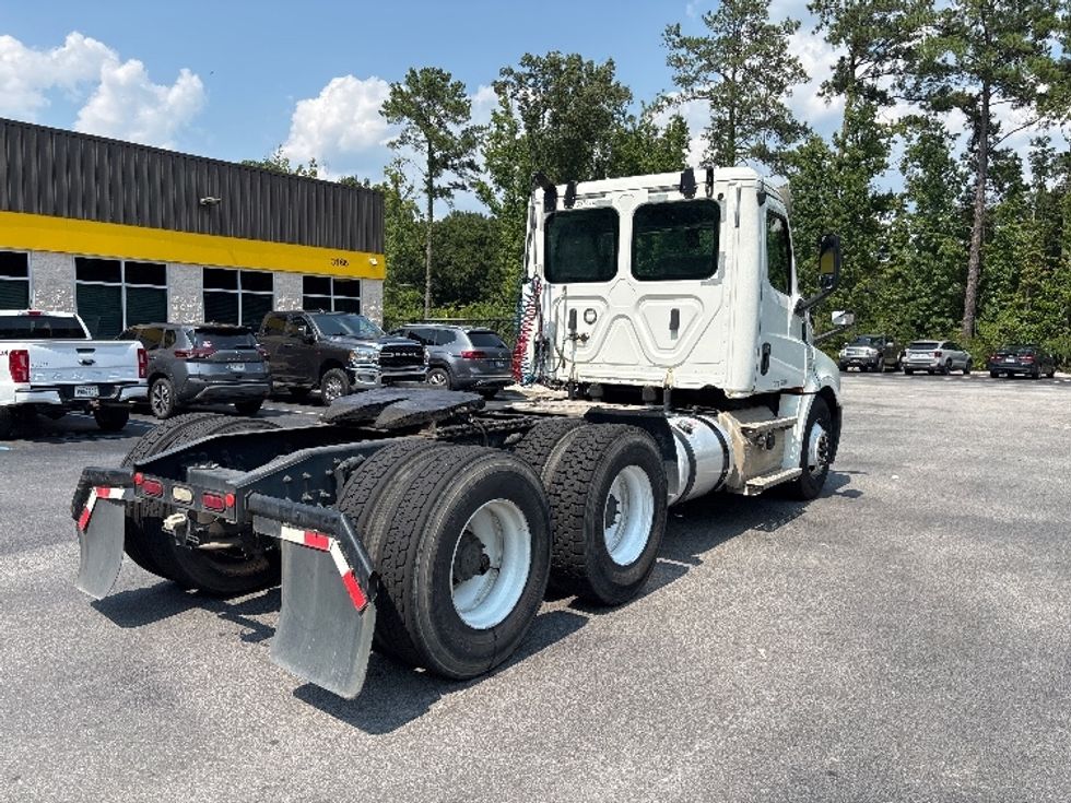 Day Cab Tractor-Heavy Duty Tractors-Freightliner-2020-T12664ST-Ladson-SC-217,090\n\t\tmiles-$ 62,250 - Image 7