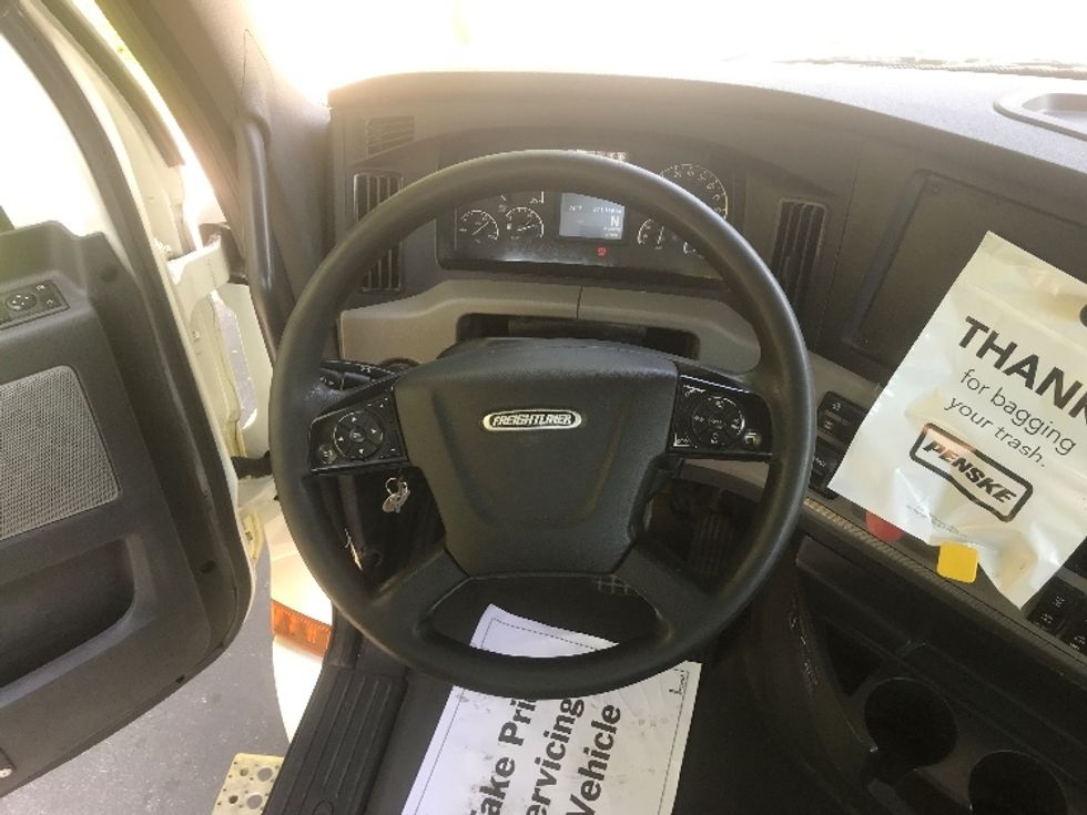 Day Cab Tractor-Heavy Duty Tractors-Freightliner-2020-T12664ST-Ladson-SC-271,169\n\t\tmiles-$ 50,000 - Image 11