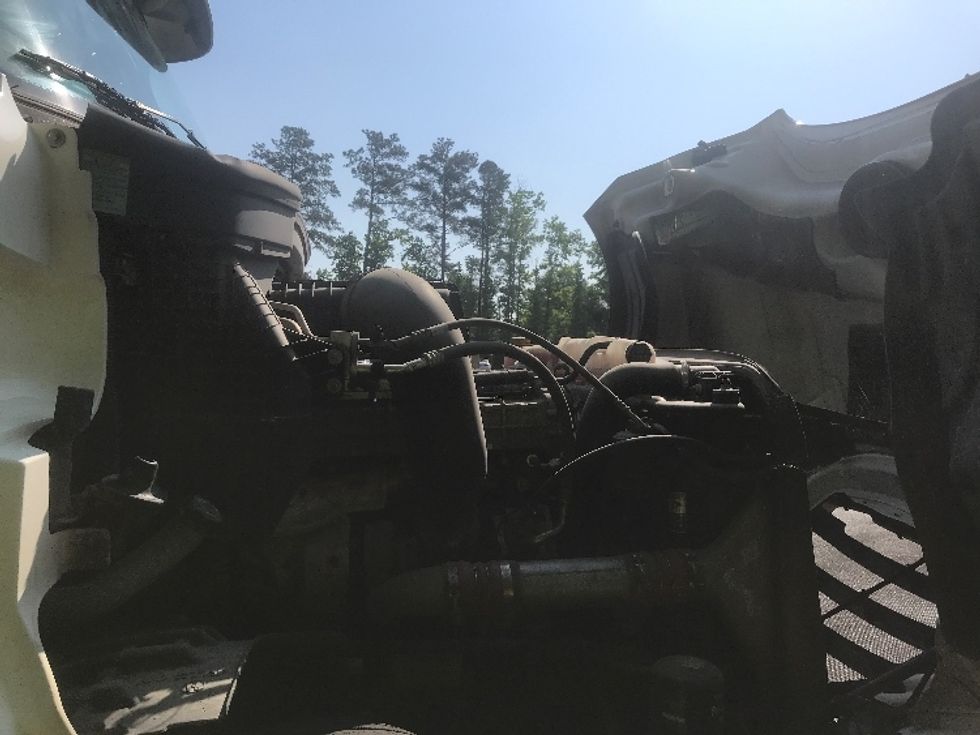 Day Cab Tractor-Heavy Duty Tractors-Freightliner-2020-T12664ST-Ladson-SC-271,169\n\t\tmiles-$ 50,000 - Image 15
