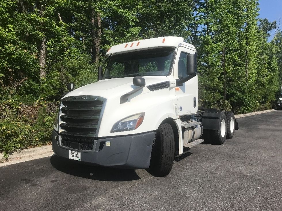 Day Cab Tractor-Heavy Duty Tractors-Freightliner-2020-T12664ST-Ladson-SC-271,169\n\t\tmiles-$ 50,000 - Image 3