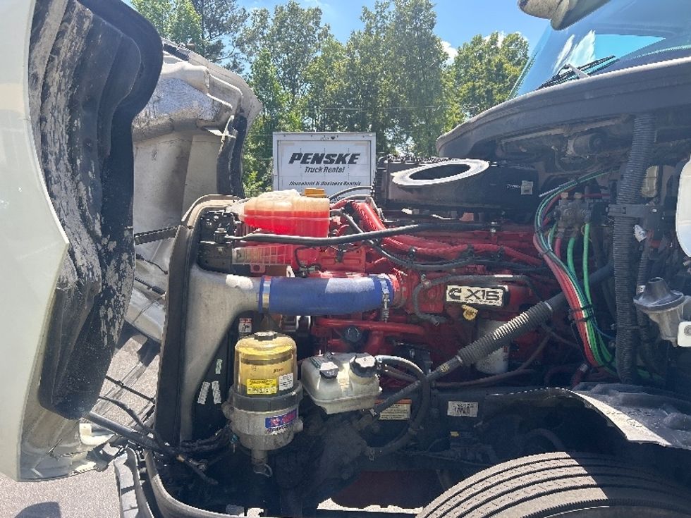 Day Cab Tractor-Heavy Duty Tractors-Freightliner-2020-T12664ST-Ladson-SC-290,551\n\t\tmiles-$ 53,250 - Image 16