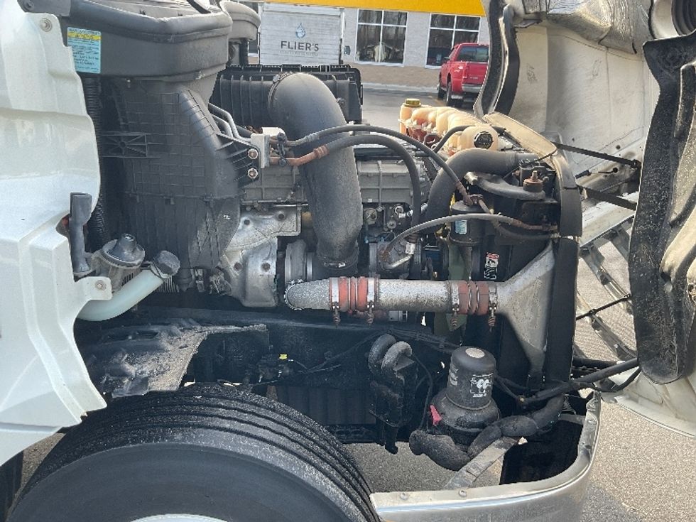 Day Cab Tractor-Heavy Duty Tractors-Freightliner-2020-T12664ST-Lansing-MI-285,239\n\t\tmiles-$ 48,000 - Image 15