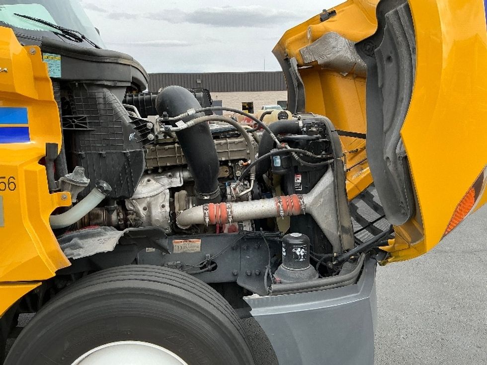 Day Cab Tractor-Heavy Duty Tractors-Freightliner-2020-T12664ST-Las Vegas-NV-214,533\n\t\tmiles-$ 59,500 - Image 15