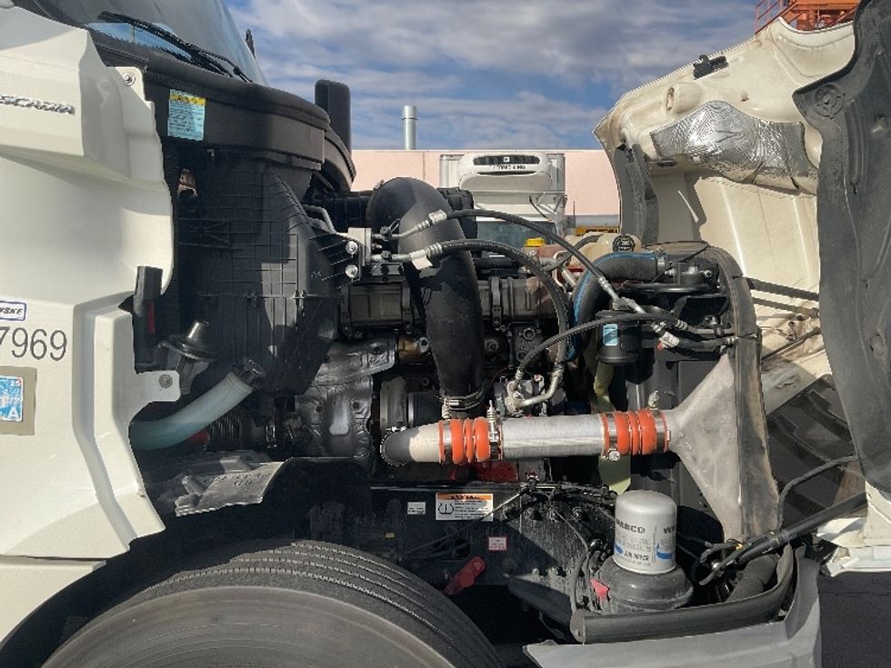 Day Cab Tractor-Heavy Duty Tractors-Freightliner-2020-T12664ST-Las Vegas-NV-330,229\n\t\tmiles-$ 57,250 - Image 15