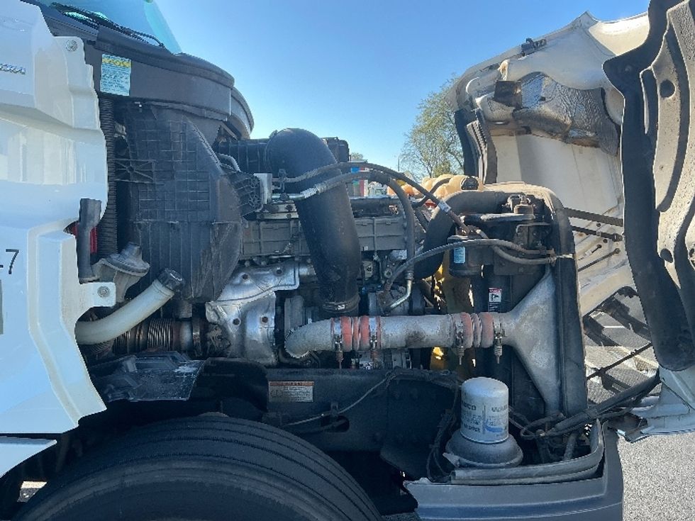 Day Cab Tractor-Heavy Duty Tractors-Freightliner-2020-T12664ST-Lexington-KY-334,535\n\t\tmiles-$ 53,250 - Image 15