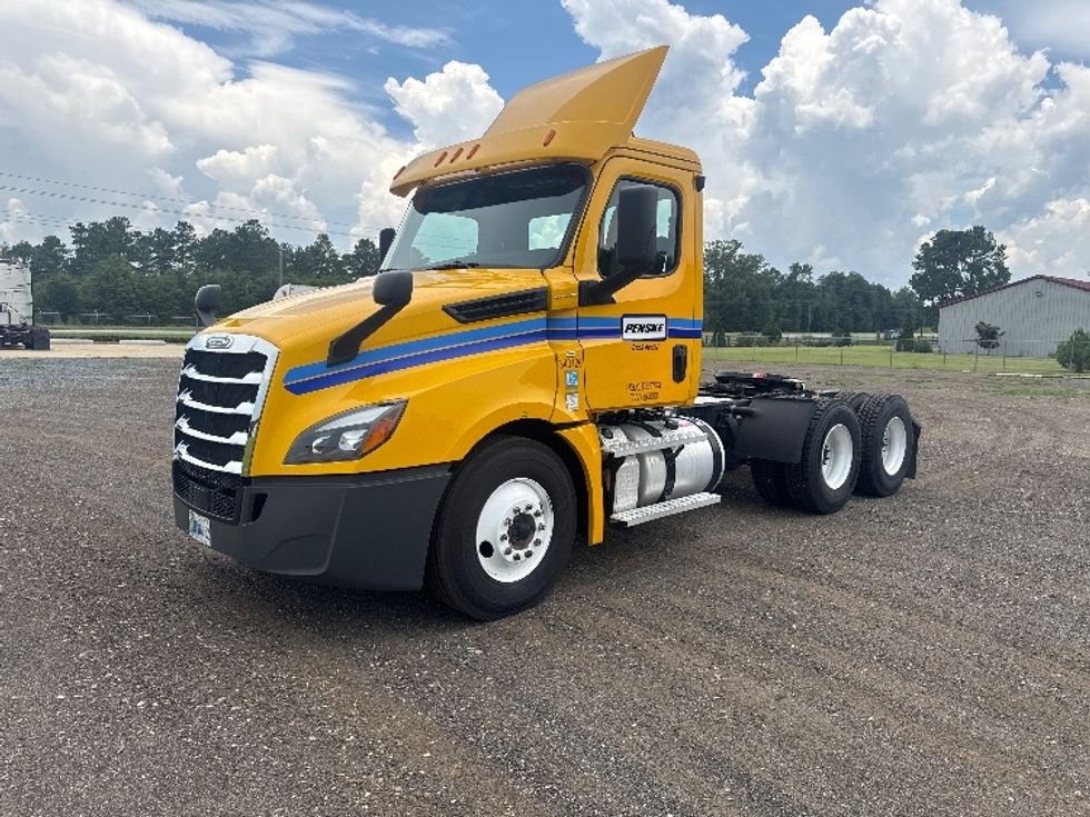 Day Cab Tractor-Heavy Duty Tractors-Freightliner-2020-T12664ST-Lithia Springs-GA-481,775\n\t\tmiles-$ 41,000 - Image 3