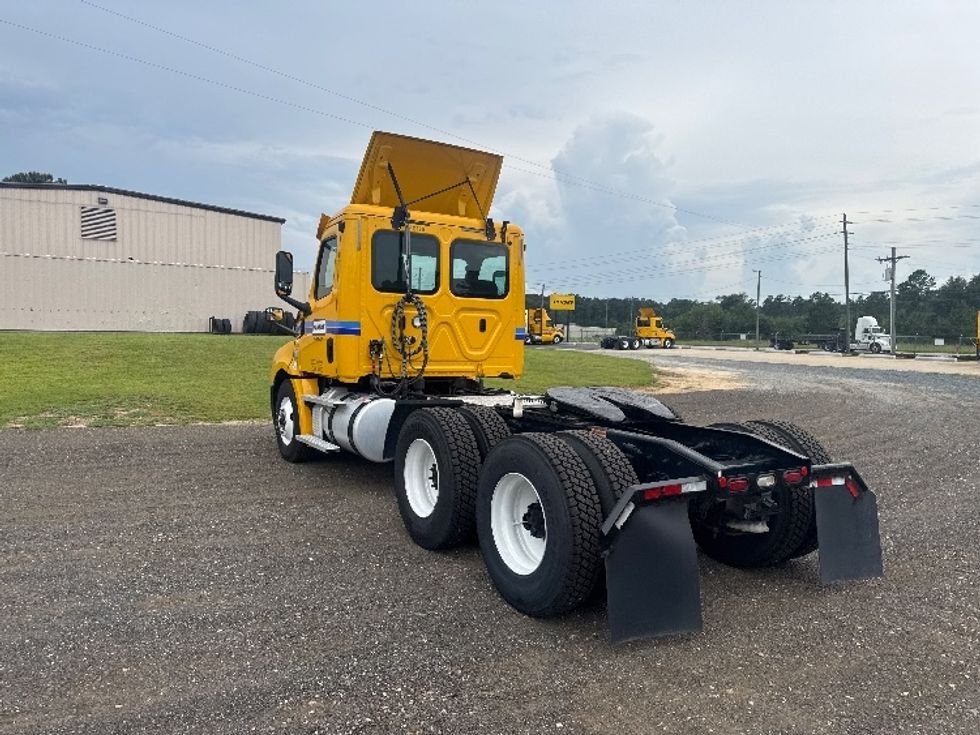 Day Cab Tractor-Heavy Duty Tractors-Freightliner-2020-T12664ST-Lithia Springs-GA-481,775\n\t\tmiles-$ 41,000 - Image 5