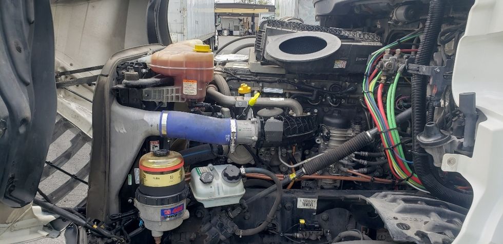 Day Cab Tractor-Heavy Duty Tractors-Freightliner-2020-T12664ST-Little Rock-AR-346,496\n\t\tmiles-$ 52,750 - Image 16