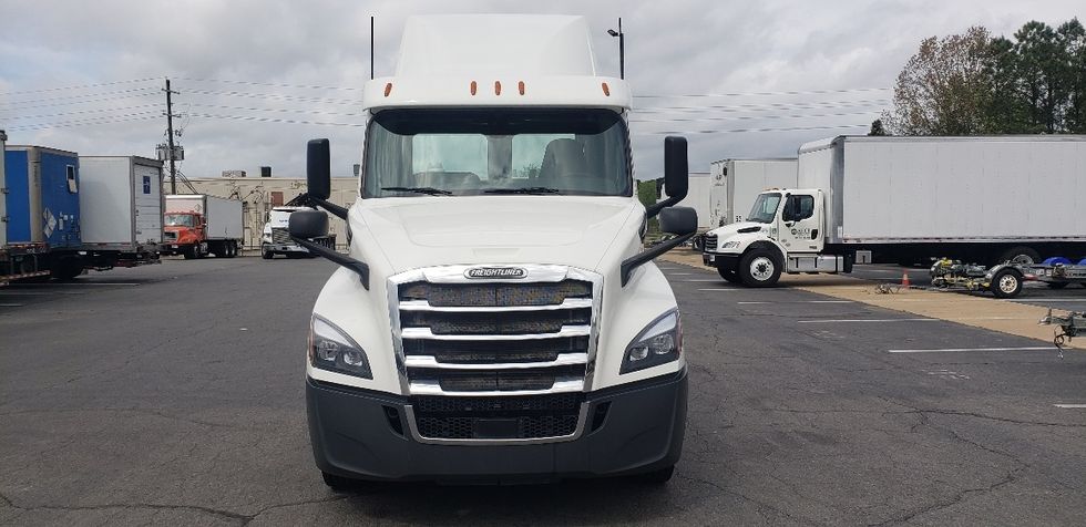 Day Cab Tractor-Heavy Duty Tractors-Freightliner-2020-T12664ST-Little Rock-AR-346,496\n\t\tmiles-$ 52,750 - Image 2
