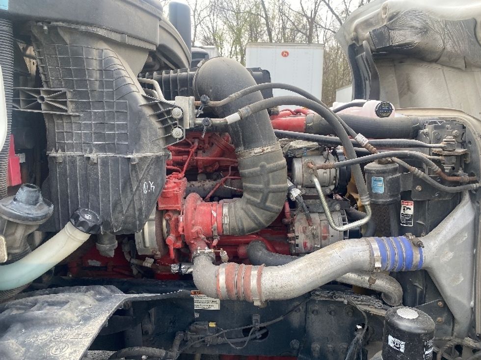 Day Cab Tractor-Heavy Duty Tractors-Freightliner-2020-T12664ST-Louisville-KY-361,168\n\t\tmiles-$ 55,500 - Image 15