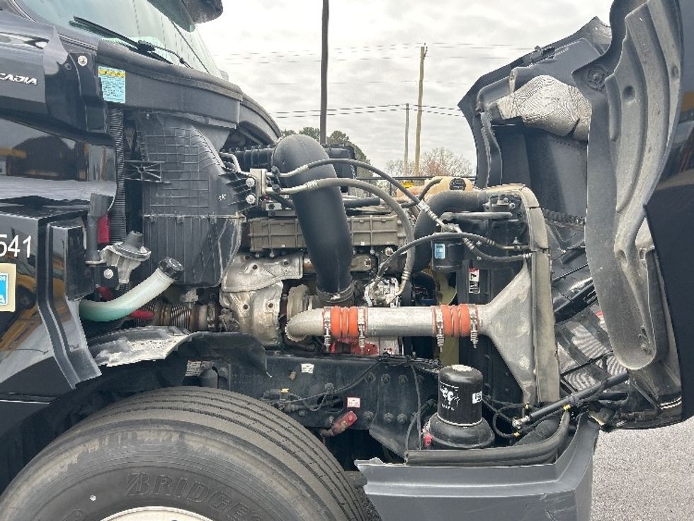 Day Cab Tractor-Heavy Duty Tractors-Freightliner-2020-T12664ST-Lowell-AR-337,456\n\t\tmiles-$ 50,750 - Image 15