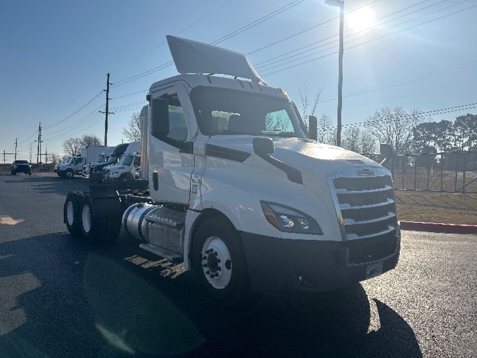 Day Cab Tractor-Heavy Duty Tractors-Freightliner-2020-T12664ST-Lowell-AR-482,637\n\t\tmiles-$ 41,250 - Image 1