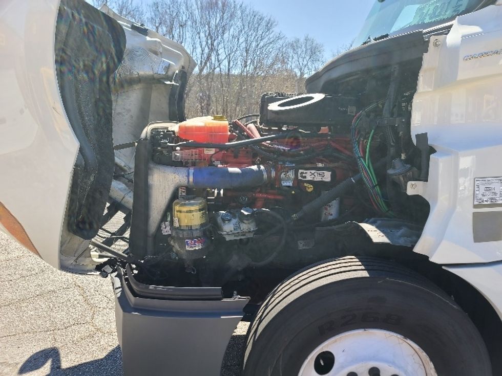 Day Cab Tractor-Heavy Duty Tractors-Freightliner-2020-T12664ST-Martinsville-VA-597,870\n\t\tmiles-$ 38,750 - Image 16