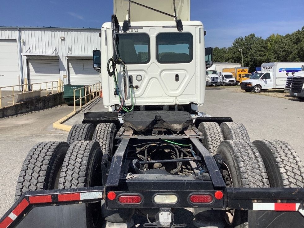 Day Cab Tractor-Heavy Duty Tractors-Freightliner-2020-T12664ST-Mebane-NC-474,275\n\t\tmiles-$ 47,000 - Image 6