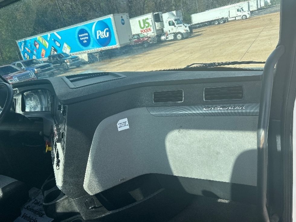 Day Cab Tractor-Heavy Duty Tractors-Freightliner-2020-T12664ST-Memphis-TN-147,641\n\t\tmiles-$ 68,250 - Image 13