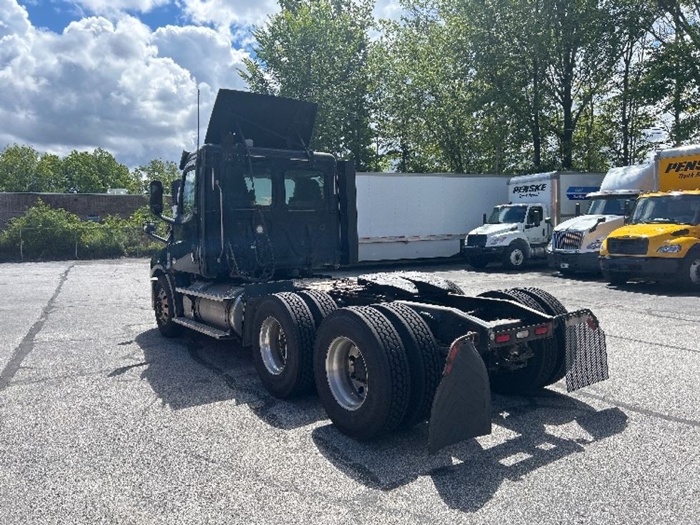Day Cab Tractor-Heavy Duty Tractors-Freightliner-2020-T12664ST-Middlefield-OH-245,964\n\t\tmiles-$ 58,000 - Image 5
