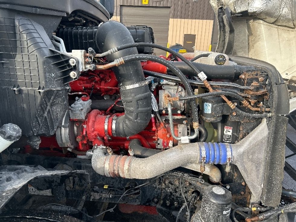 Day Cab Tractor-Heavy Duty Tractors-Freightliner-2020-T12664ST-Middlefield-OH-407,038\n\t\tmiles-$ 47,000 - Image 15