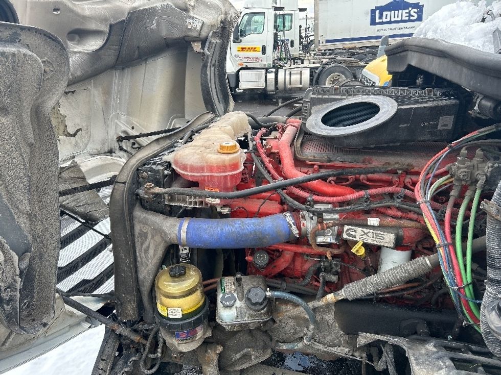 Day Cab Tractor-Heavy Duty Tractors-Freightliner-2020-T12664ST-Middlefield-OH-586,294\n\t\tmiles-$ 32,750 - Image 15