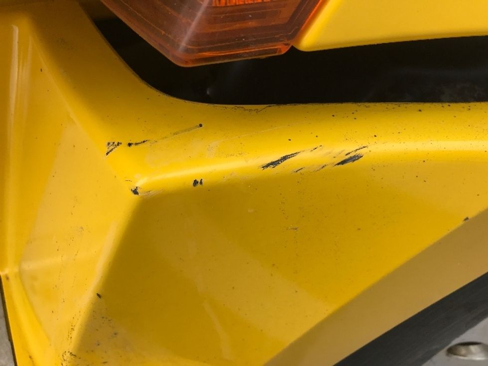 Day Cab Tractor-Heavy Duty Tractors-Freightliner-2020-T12664ST-Minoa-NY-418,530\n\t\tmiles-$ 39,500 - Image 19