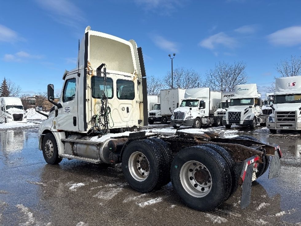 Day Cab Tractor-Heavy Duty Tractors-Freightliner-2020-T12664ST-Mississauga-ON-555,846\n\t\tkm-$ 63,750 - Image 5