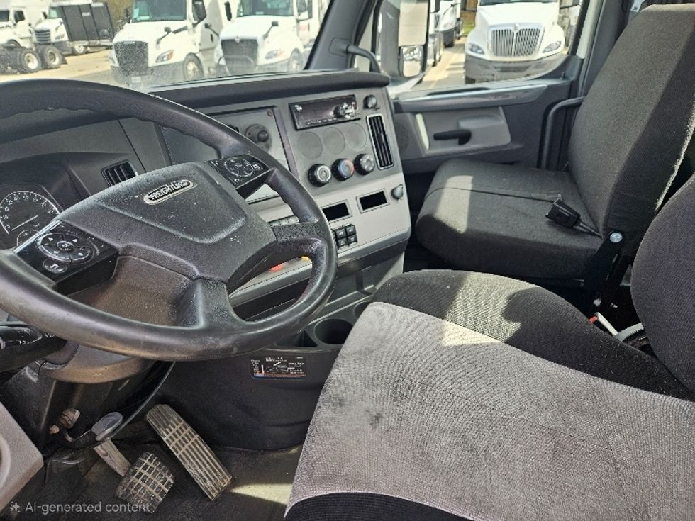 Day Cab Tractor-Heavy Duty Tractors-Freightliner-2020-T12664ST-Moberly-MO-274,870\n\t\tmiles-$ 59,500 - Image 10