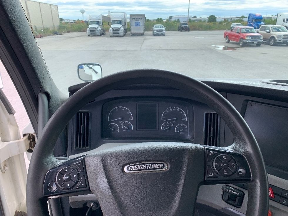 Day Cab Tractor-Heavy Duty Tractors-Freightliner-2020-T12664ST-Moberly-MO-368,081\n\t\tmiles-$ 51,750 - Image 11