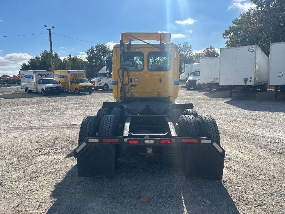 Day Cab Tractor-Heavy Duty Tractors-Freightliner-2020-T12664ST-Moberly-MO-472,420\n\t\tmiles-$ 43,000 - Image 6