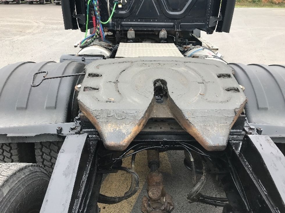 Day Cab Tractor-Heavy Duty Tractors-Freightliner-2020-T12664ST-Montreal-PQ-250,955\n\t\tkm-$ 82,500 - Image 6