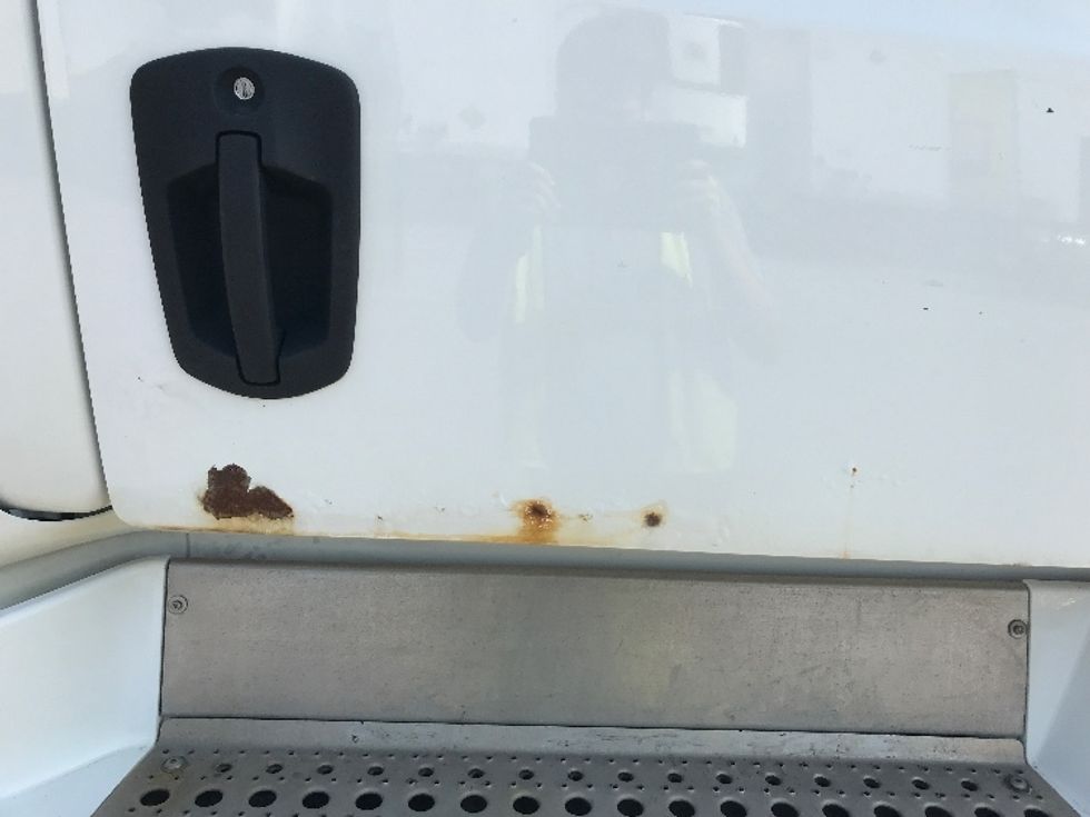 Day Cab Tractor-Heavy Duty Tractors-Freightliner-2020-T12664ST-Montreal-PQ-601,632\n\t\tkm-$ 73,500 - Image 18