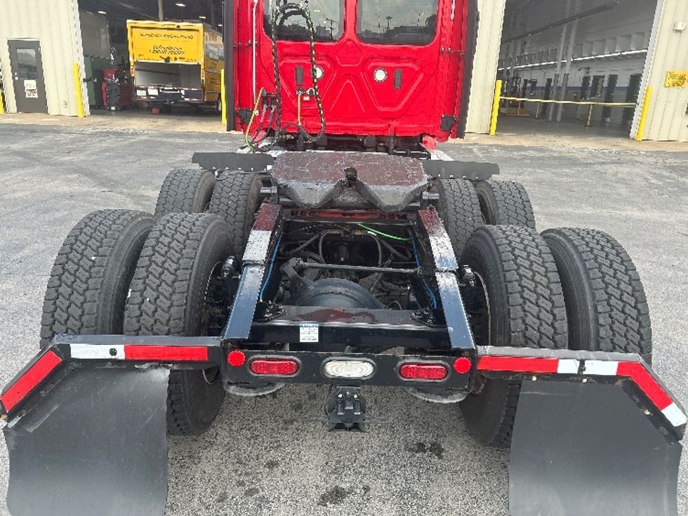 Day Cab Tractor-Heavy Duty Tractors-Freightliner-2020-T12664ST-Nashville (Mount Juliet)-TN-208,928\n\t\tmiles-$ 62,500 - Image 6