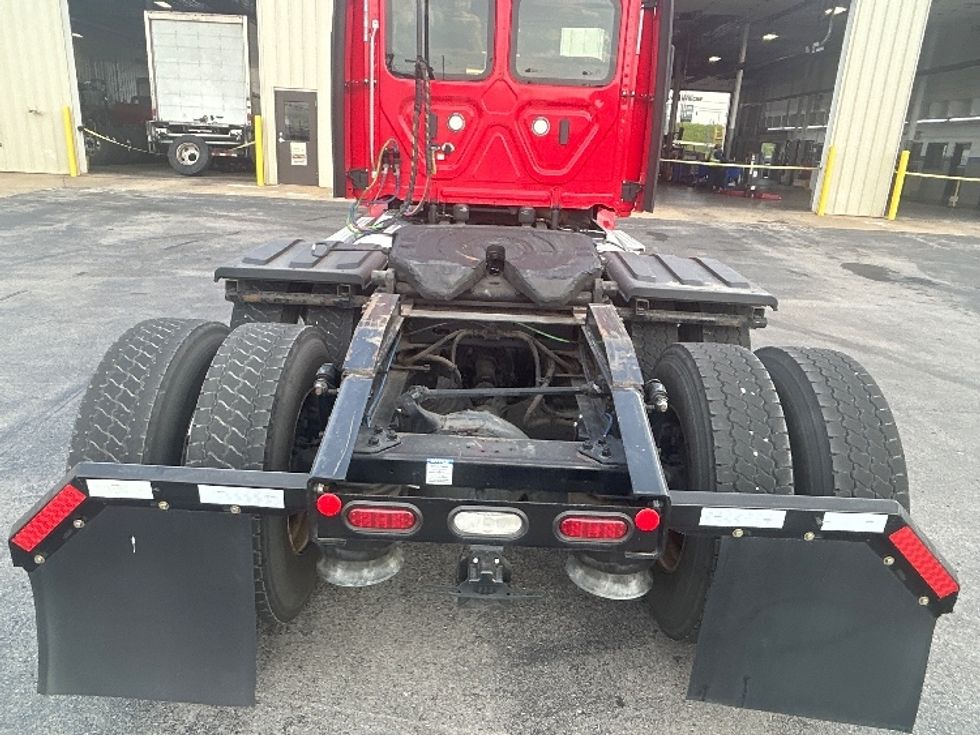 Day Cab Tractor-Heavy Duty Tractors-Freightliner-2020-T12664ST-Nashville (Mount Juliet)-TN-370,322\n\t\tmiles-$ 52,000 - Image 6